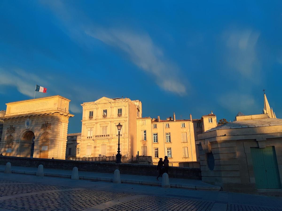 Un Oasis Au Coeur De La Vieille Ville, Classe 4 Etoiles Montpellier Exterior photo